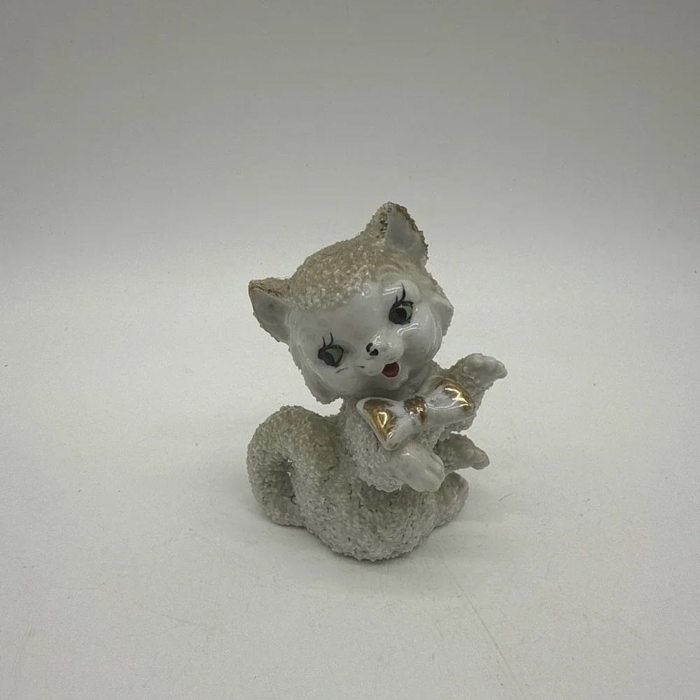 Spaghetti Sugar Texture White Cat Kitten Figurine Gold Bow Kitschy Vintage Japan
